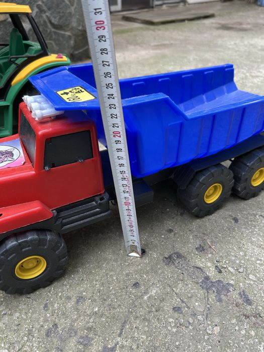 Голями играчки в изправност