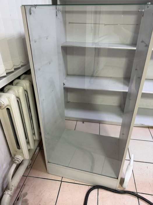 Кассовая зона, витрина