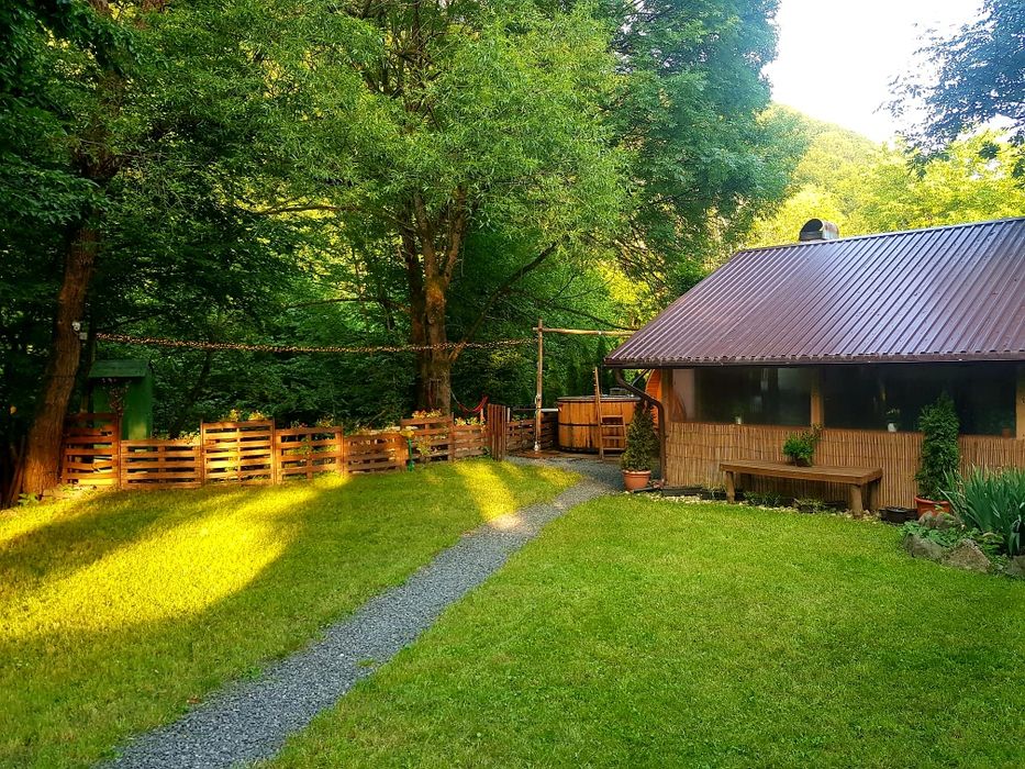 Închiriez Cabana Cerbu