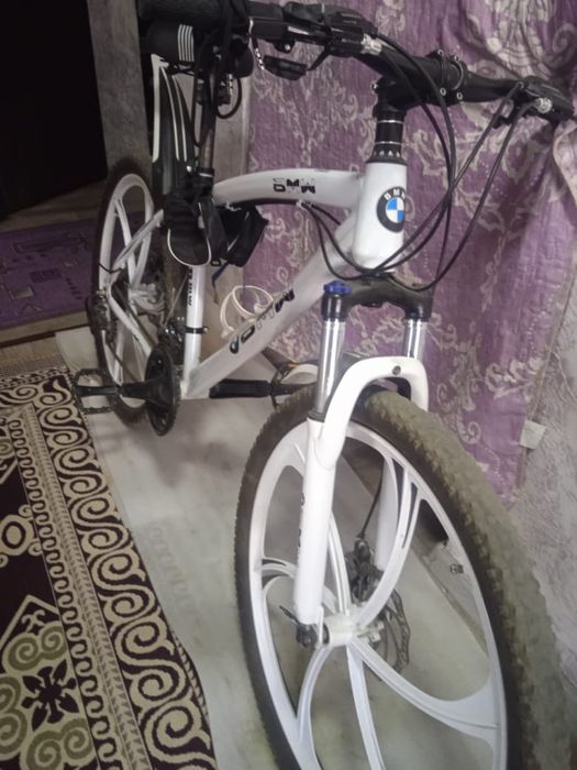 Велосипед спорт BMW