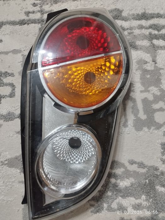 Оригинальные задние фонари