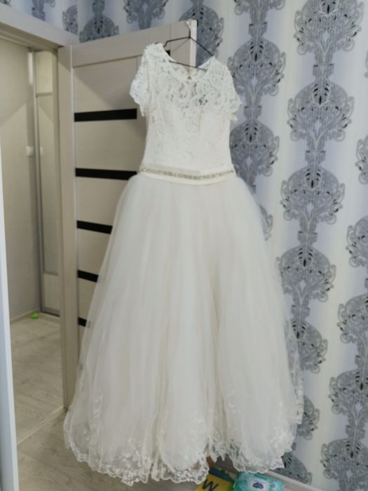 Той көйлегі. Свадебное платье