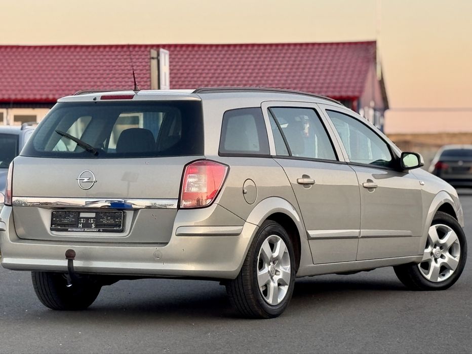 Opel Astra H 1.6 Benzina 2008