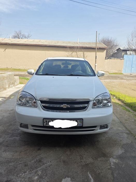 Lasetti,  Ласетти 1.8 автомат 2009 газ-бензин