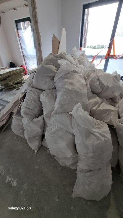 вывоз страителний мусор на сайте