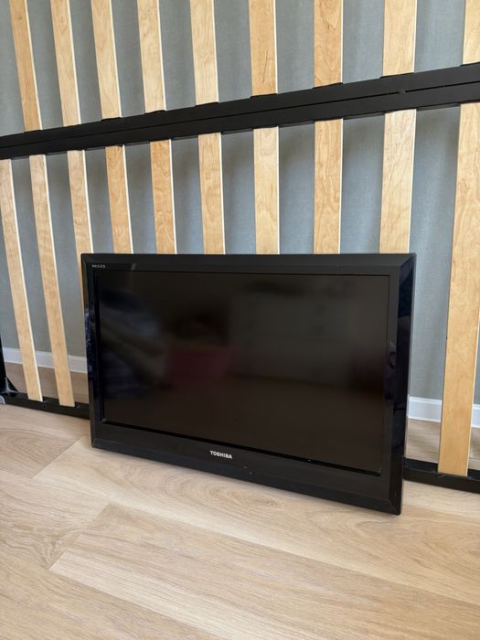 Телевизор Toshiba Regza, рабочий, недорого