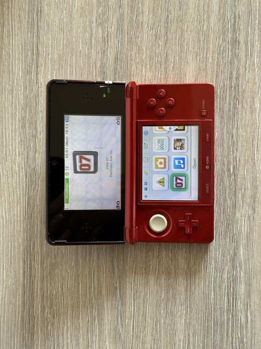Nintendo 3DS.