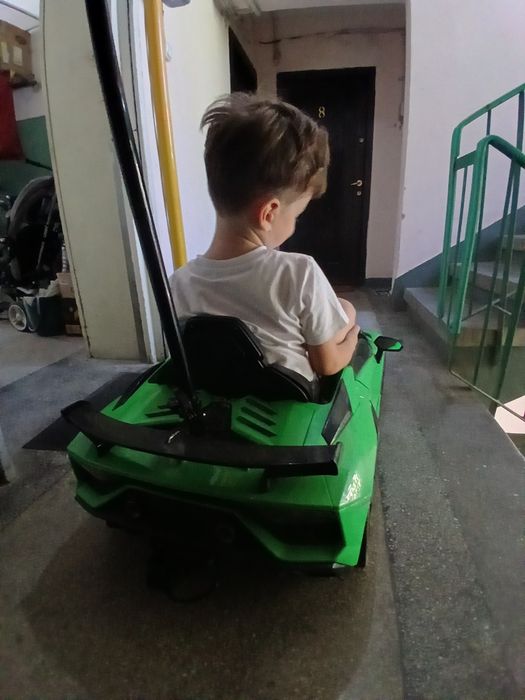 Masinuță electrică