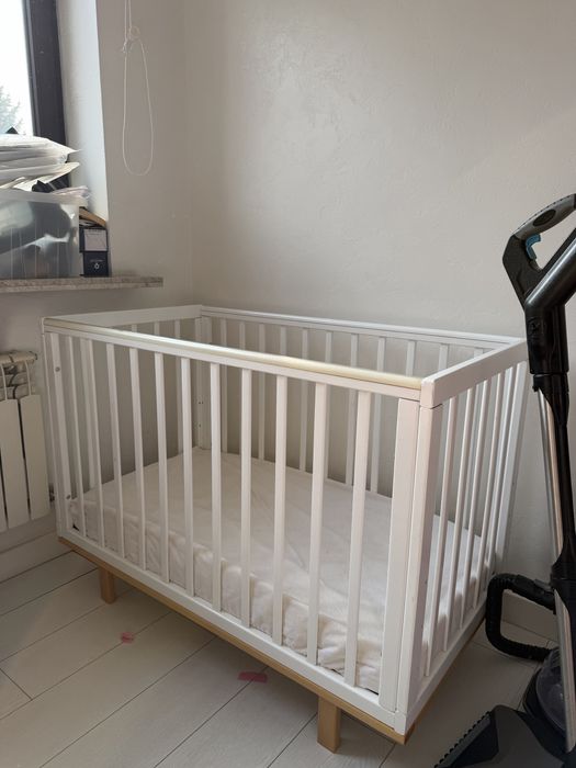 Продаю детскую кроватку