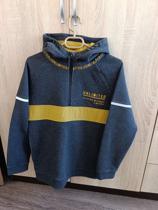 Яке Next 140см+ подарък суичър