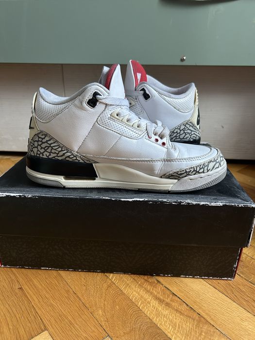 Nike Air Jordan 3 white cement