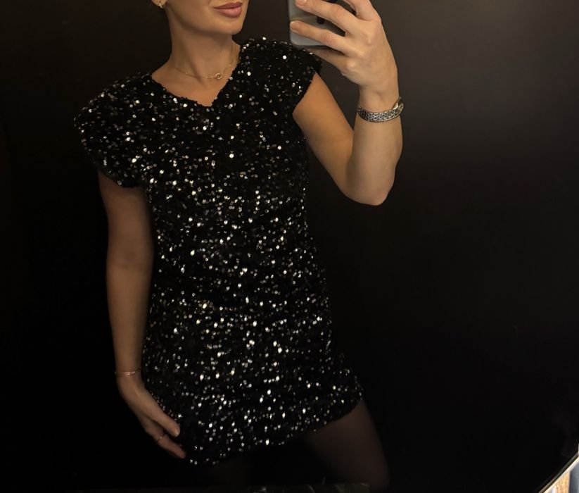 Платье в пайетки