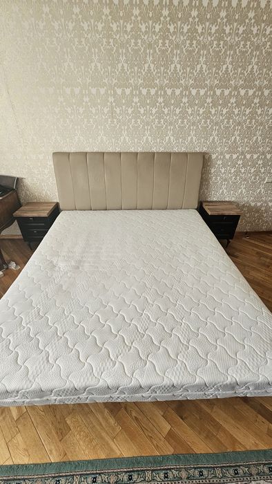 Кровать и матрас 180×200