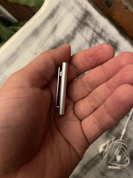 İpod Shuffle 4 GB серый