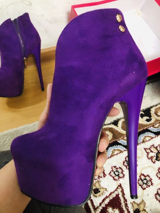 Женская обувь