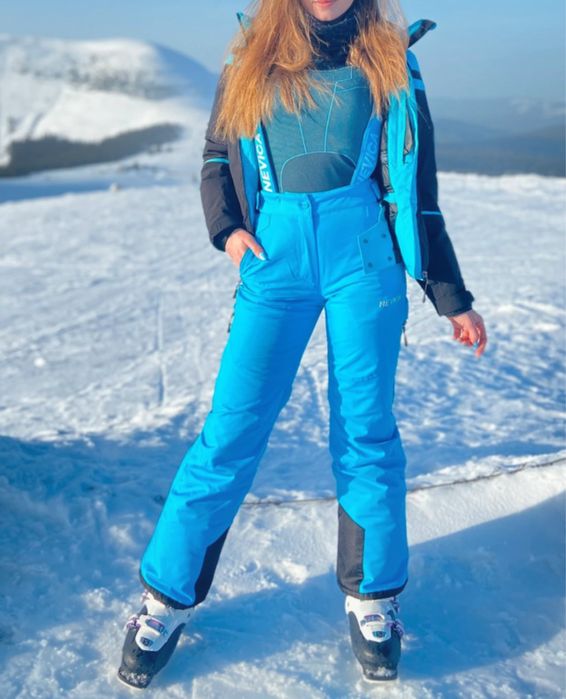 Geaca si pantaloni ski Nevica