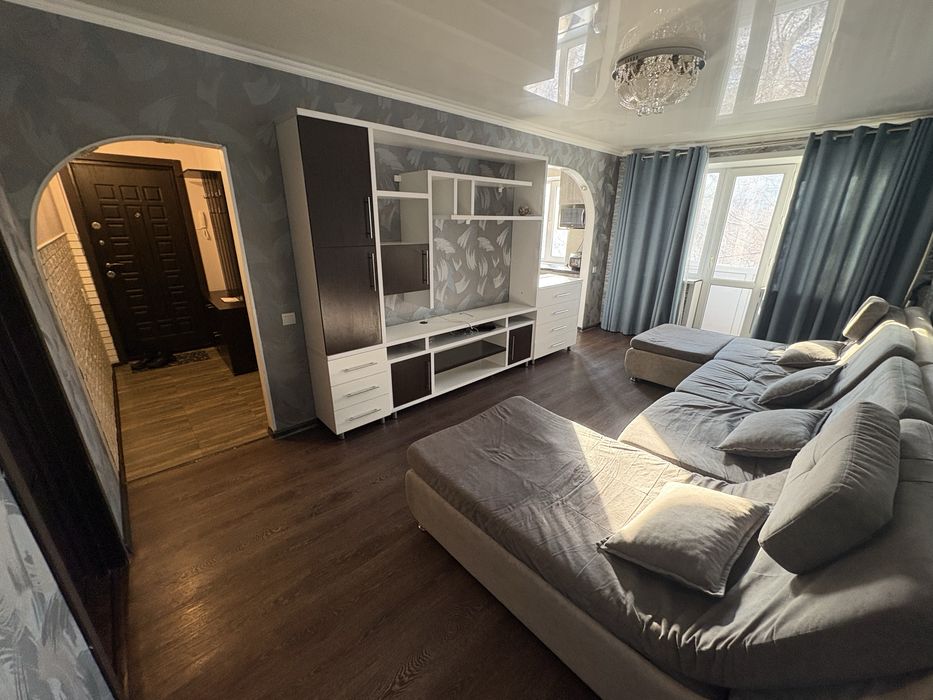 Продам 2х комн. Квартиру 7мкр