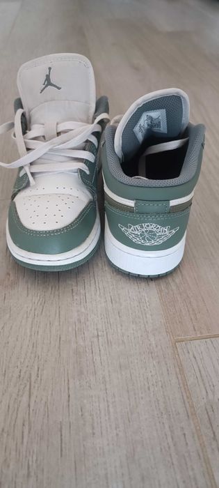 Jordan Air 1 Low BG