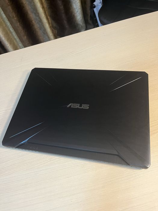 laptop asus.