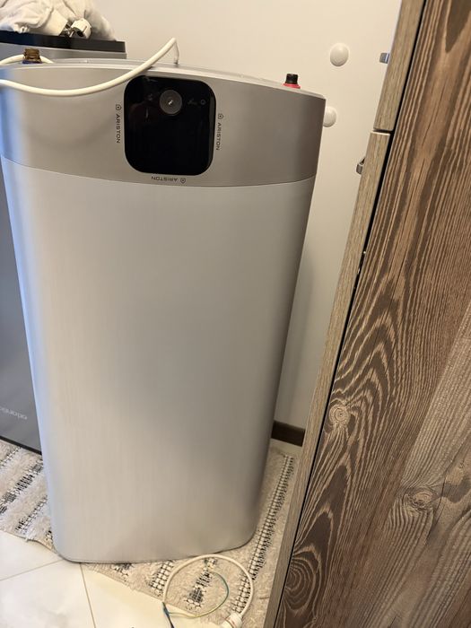 Бойлер Ariston velis Evo 80 l