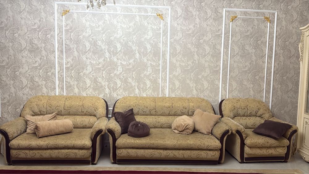 Диваны б/у в хорошем состоянии