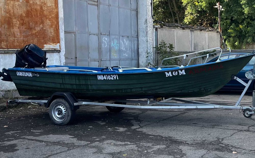 Vand barca Fibromarine 5.5m + Motor Tohatsu EFI + peridoc inscris optional