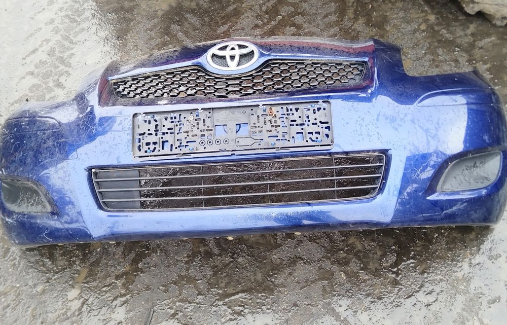 Bara fata completa Toyota Yaris an 2005-2011