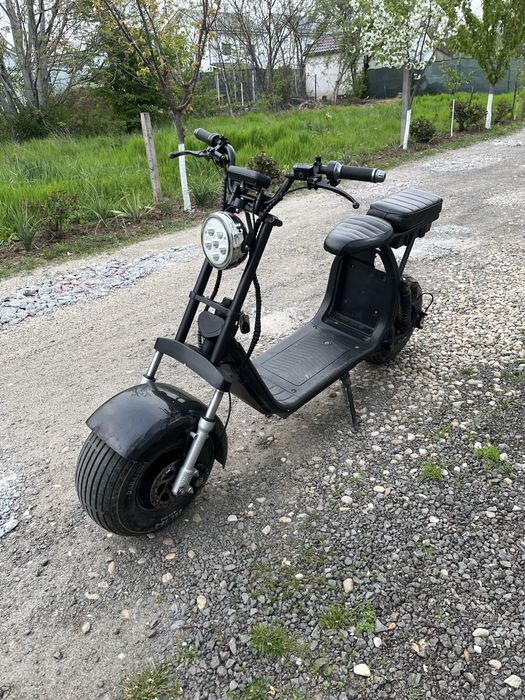 vand scuter electric