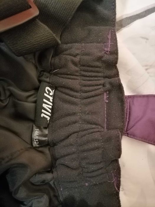 Юнешко ски облекло размер 164 см.