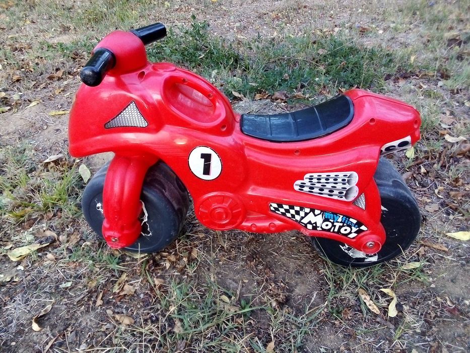 Детски пластмасов мотор