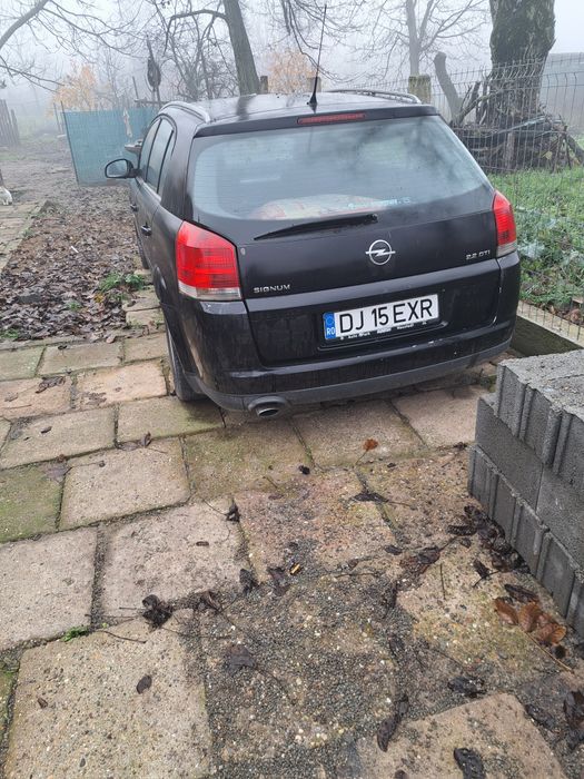 Opel Signum Vectra vând sau dezmembrez
