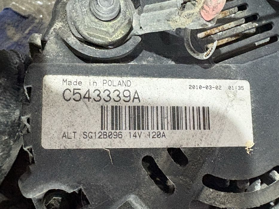 Renault Clio 1.5 dci 2002 година Динамо