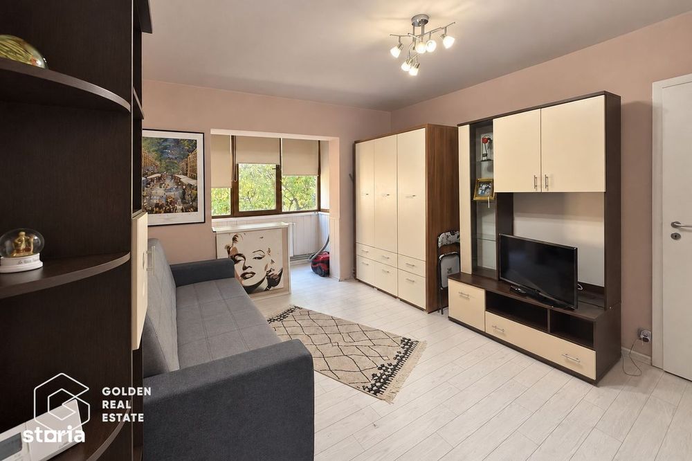 Apartament modern cu 2 camere și balcon cu birou, Complexul Studențesc