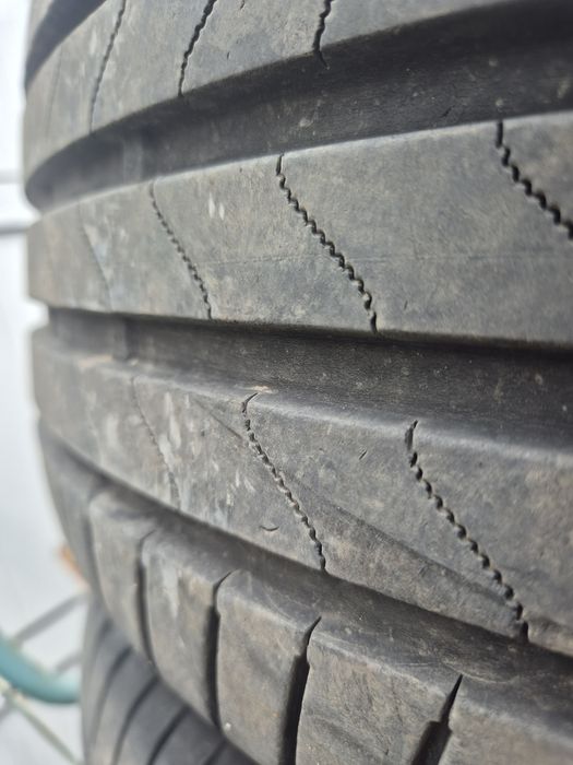 Гуми 225/50/17 BRIDGESTONE 98Y