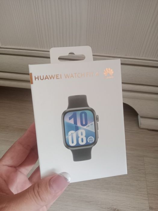 Продам часы Huawei с гарантией