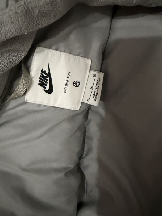 Елек nike чисто нов