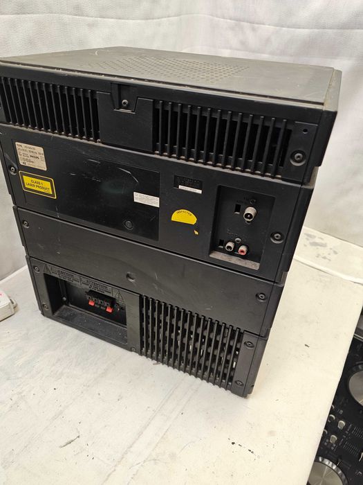 Combina Philips AS 540 2x40W Cd defect, tuneri si aux funcitonale.