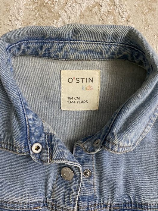 Продам куртку на девочку