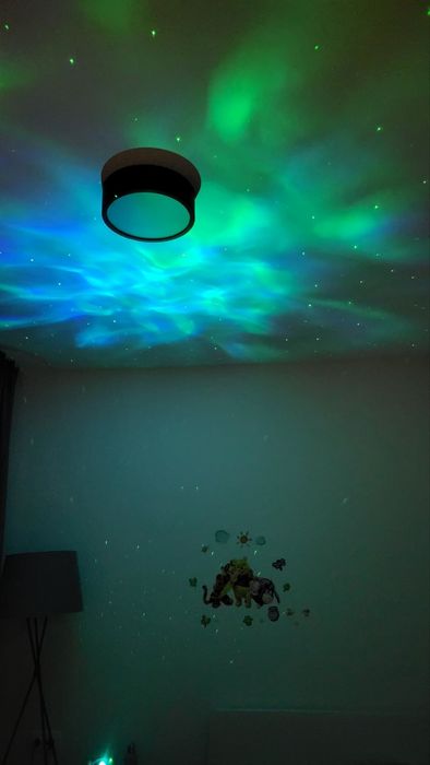 LED/Лед звезден проектор – астронавт, нощна лампа със колонка