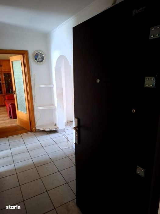 3 camere Gavana 3 , Decomandat / centrală , Amplasament DEOSEBIT!