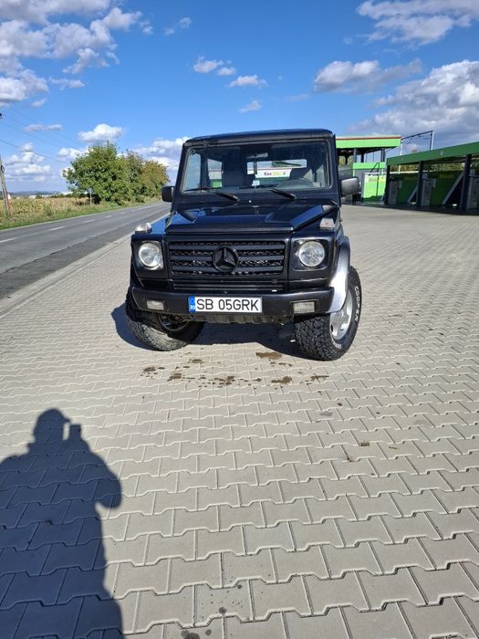 Vând Mercedes Benz G