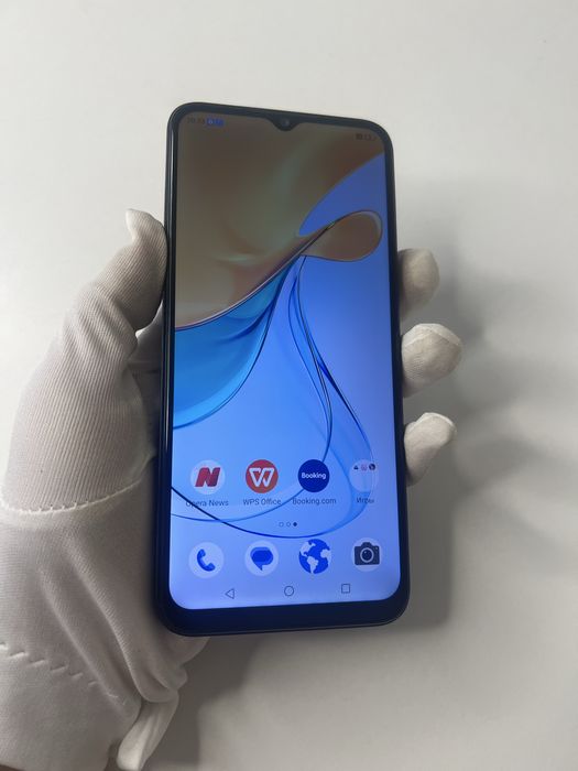 ZTE Blade V50 Design