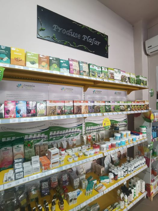 Spatiu comercial Predeal  - in Centru, iesire la DN1, Magazin farmacie alimentara fast food reprezentanta showroom bacanie