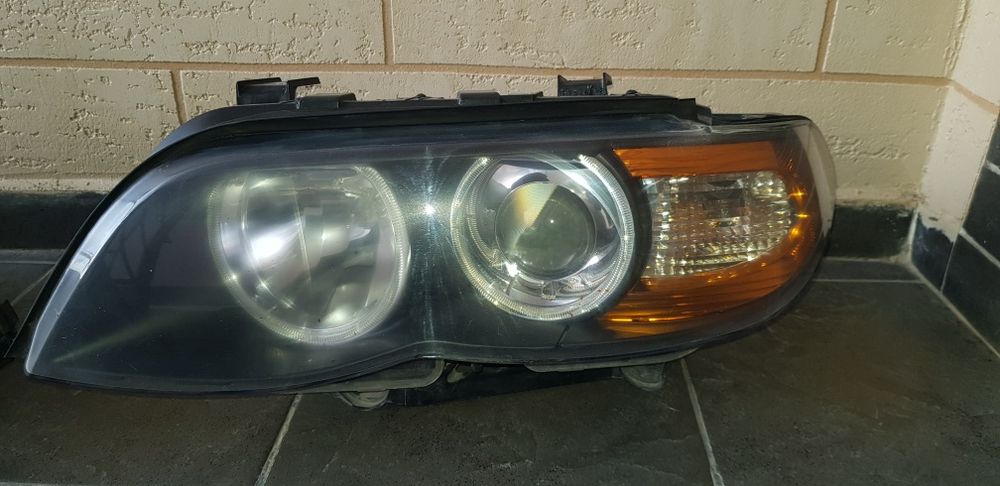 Фары на BMW X5 e53 рестайлинг