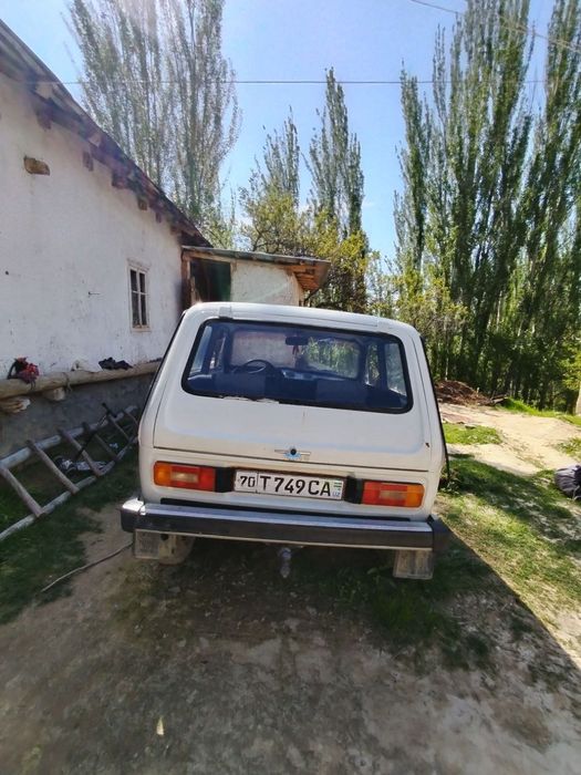 Lada 2121 Нива 1989 — 6