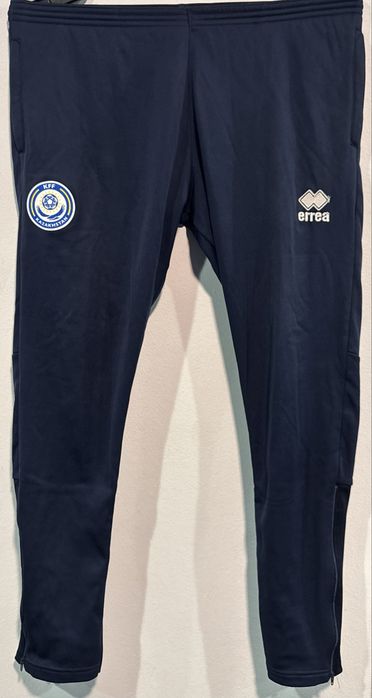 Продам футбольную экипировку