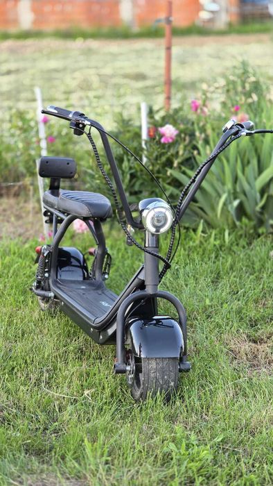 Vând mini scuter Harley
