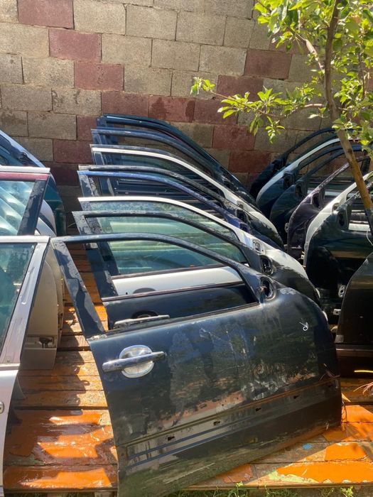 Мерседес 210 лупарик двер