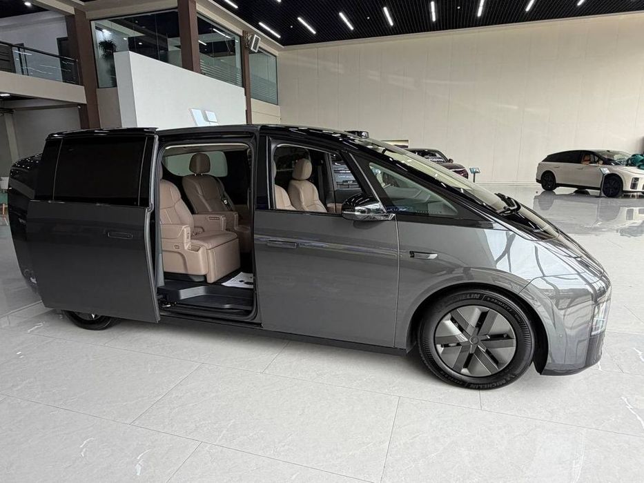 Li Auto Mega 2026 yangi - nasiyaga / rassrochka, Toshkent