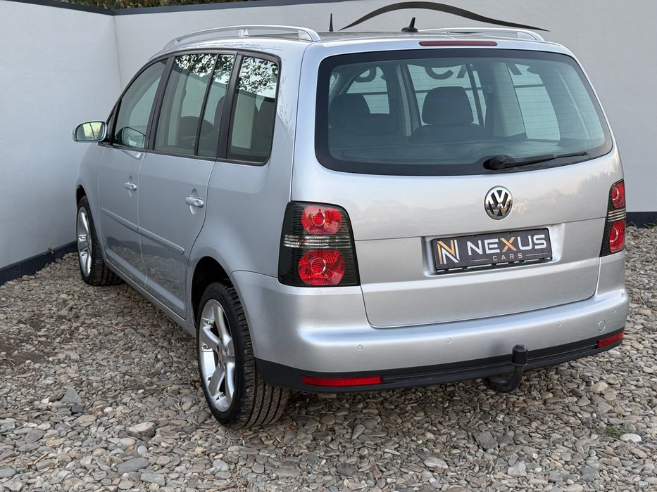 VOLKSWAGEN Touran 2008 — imagine 4